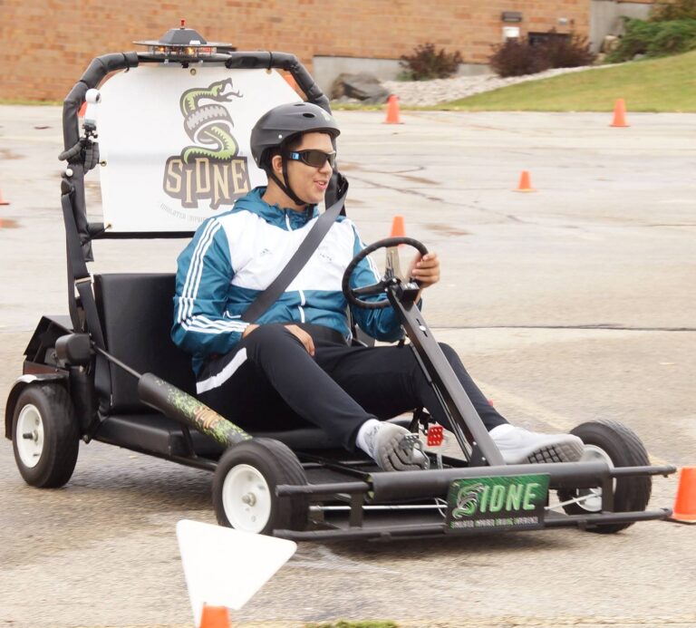 Help new drivers learn about safe driving skills with these distracted driving education resources.